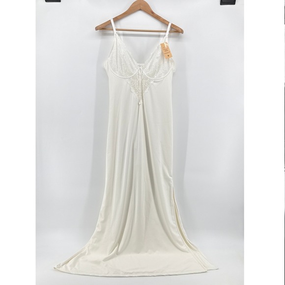 Popilush Dresses & Skirts - Popilush Built-In Shapewear Slip Dress Women XXL Ivory NEW Lace Trim‎ Maxi Slit